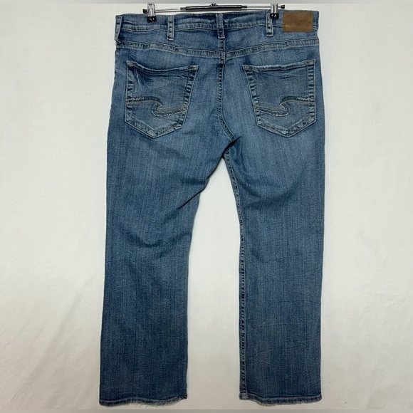 Silver 38/30 Men’s Jeans Blue Straight-Leg Denim - Picture 2 of 12